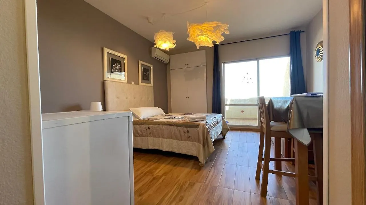 Estudio Benal Beach Benalmadena 0*,  Spain